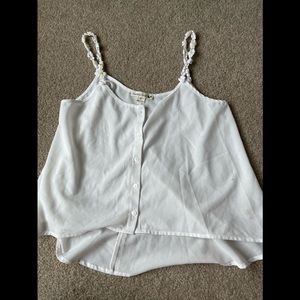 Boutique tank top with daisy straps